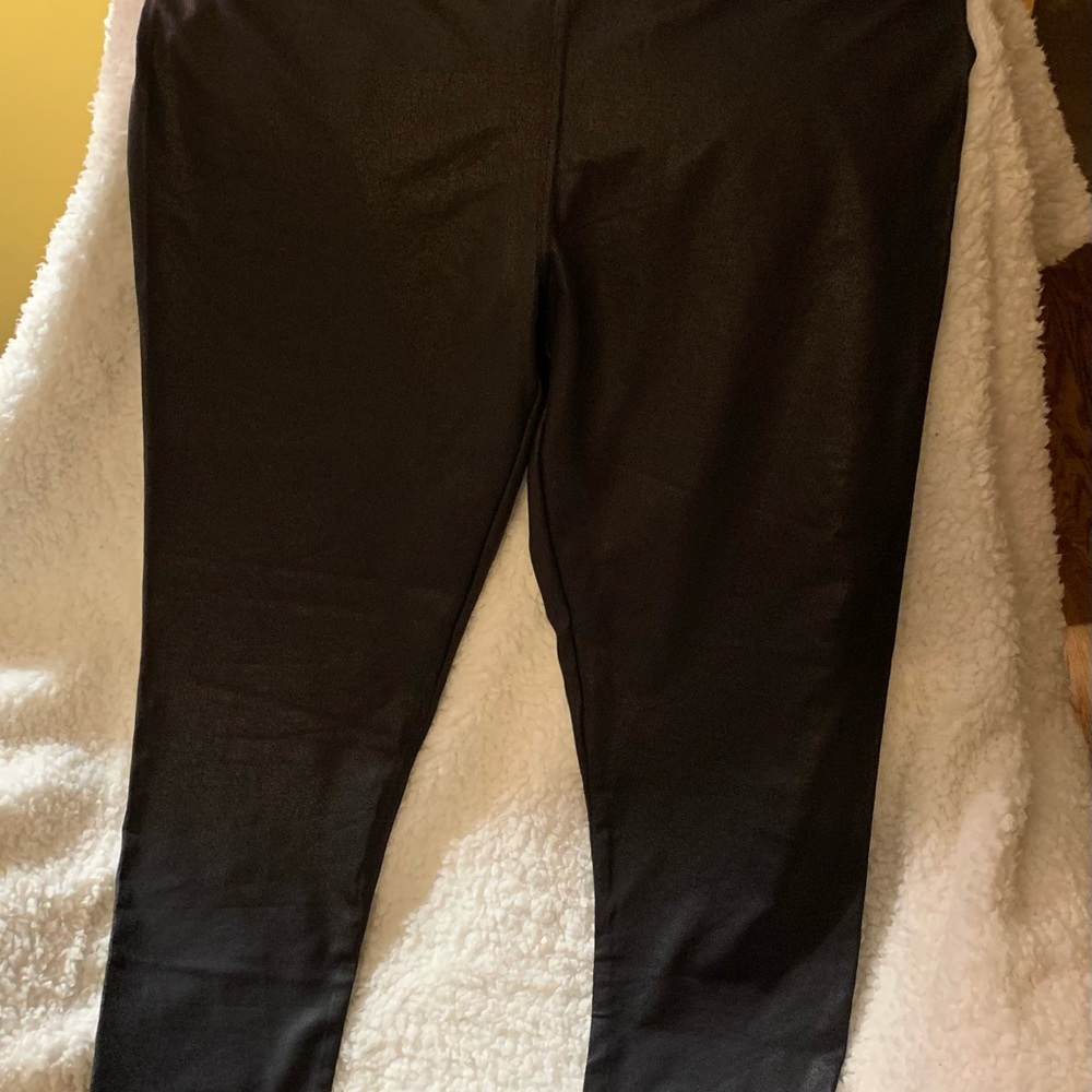 Women’s Pants